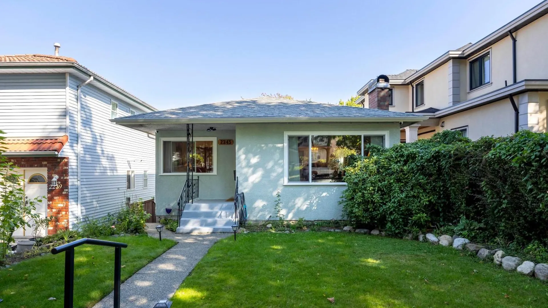 Holiday home Scenic And Radiant Haven In The Heart Of Vancouver